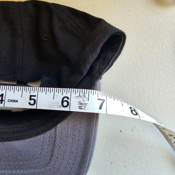 Hurley Snapback Hat Black Gray Cap Wool Blend Yupoong Classics OSFA - Picture 9 of 10